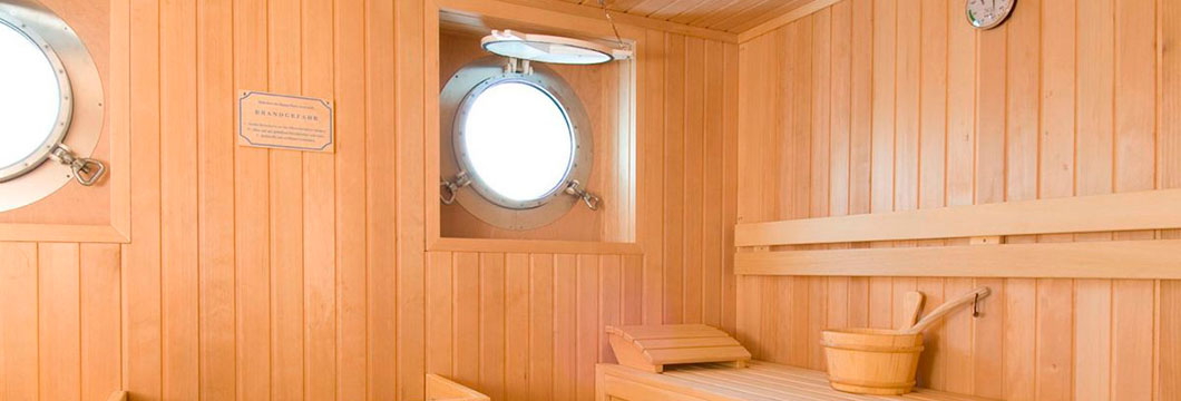 accommodation photos yacht hanse explorer sauna