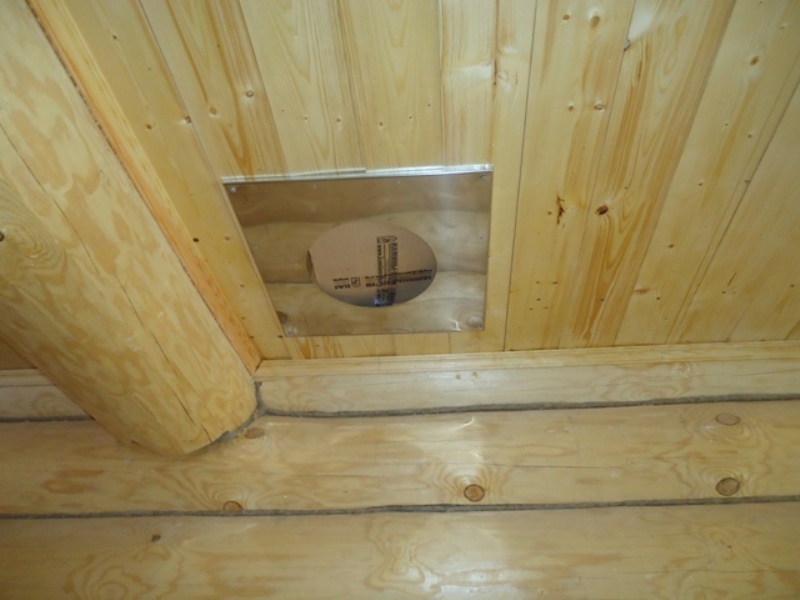 Труба в бане через потолок и крышу